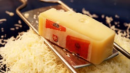 Geriebener Bergkäse