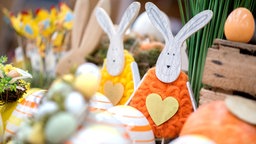 Das Bild zeigt Osterdeko. 