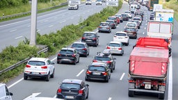 Stau am Freitag vor Pfingsten im Bereich des Kreuz Münster-Nord