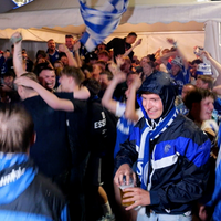 Schalke-Fans feiern den Aufstieg