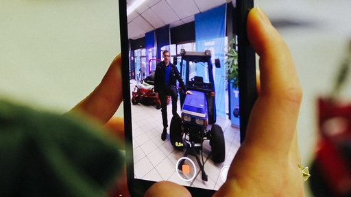 Ein Handybildschirm, es läuft eine Videoaufnahme